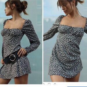 NOWT Zara White/Black Square Neck Animal Print  Mini Dress.